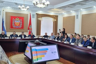 Более 137 млрд доходов и 154 млрд – расходов